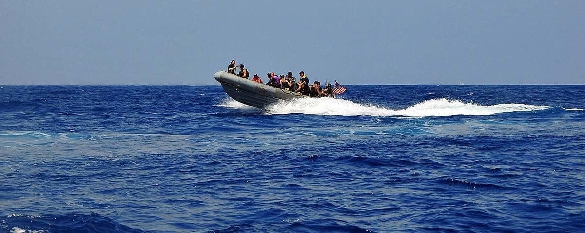 GOMMONE A MOTORE GOMMONE A MOTORE