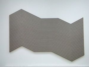 0024_frank_stella_1964_plus_ou_moins