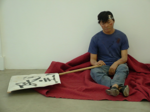 0079_duane_hanson_1989_chinese_student_80x55x102cm_resize