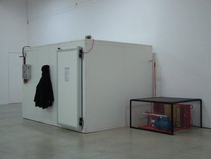 F0029-1 Mocol Assael Vorkuta 210x220x350cm 2001 cellule frigrifique-30 o
