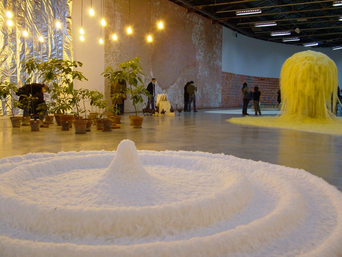 0008 Michel Blazy Apres la goutte 1995_縮小大小