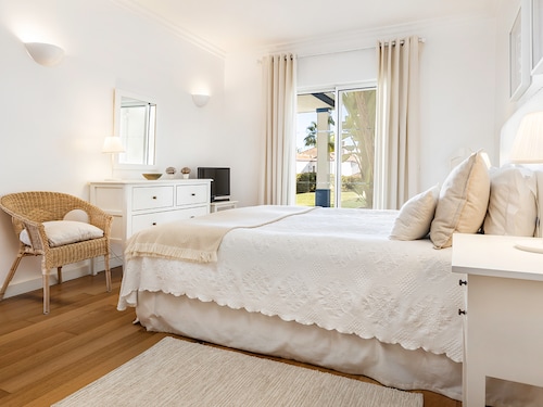 Encosta do Lago Resort Club