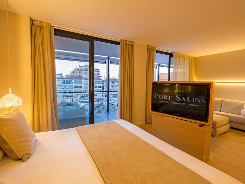 Hôtel Hotel Port Salins Pierre & Vacances