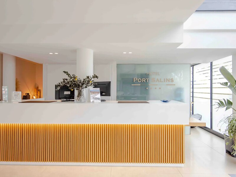 Hôtel Hotel Port Salins Pierre & Vacances