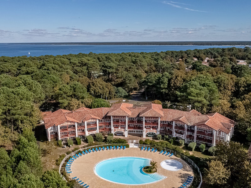 Swimming pool area near Le Domaine de Gascogne S4p NR in France