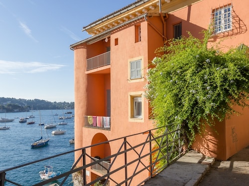 Le Palais de la Marine