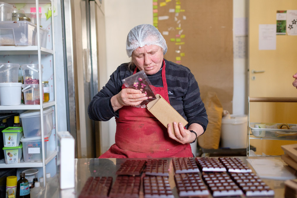 Mise en boite solidaire de chocolats
