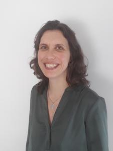 23211b8a b34a 4064 ab7b 1c7a88b98218 fotografia profissional rosto foto