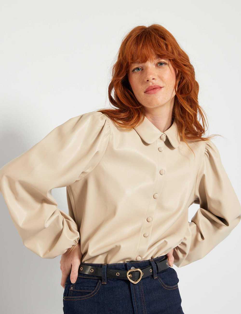 KIABI Femme – Chemise en simili – écru – Drest