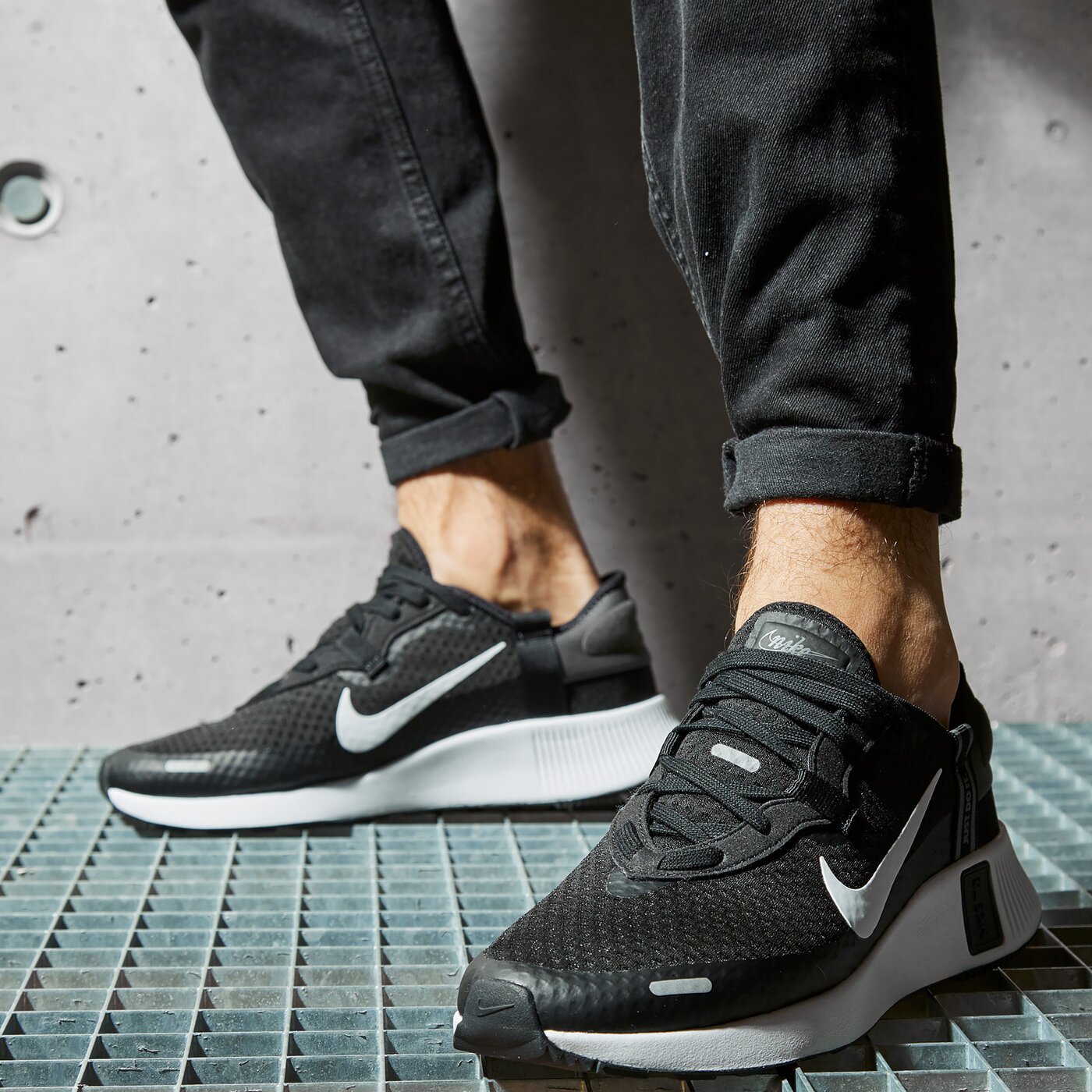 Nike Reposto - 71£ | CZ5631-102 | Shooos.co.uk