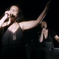 ROUGE FEU © Clara Baudry.png