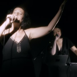 ROUGE FEU © Clara Baudry.png