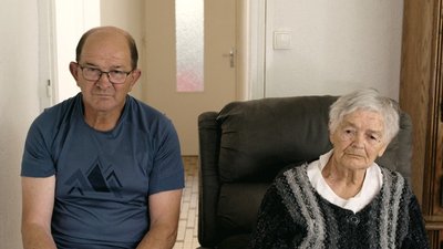 mere et fils regardela tv