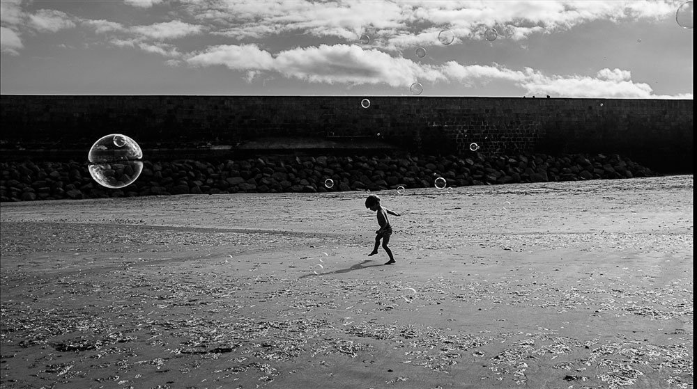 PLAGE : Bulles Philippe Erard