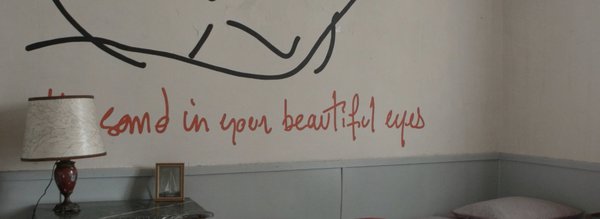 Chambre avec graff - Le blanc du ciel