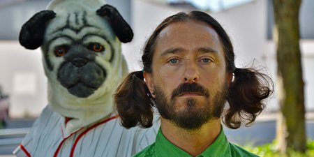 Cover Image Robot Sapiens Homme Couettes Chien.jpg