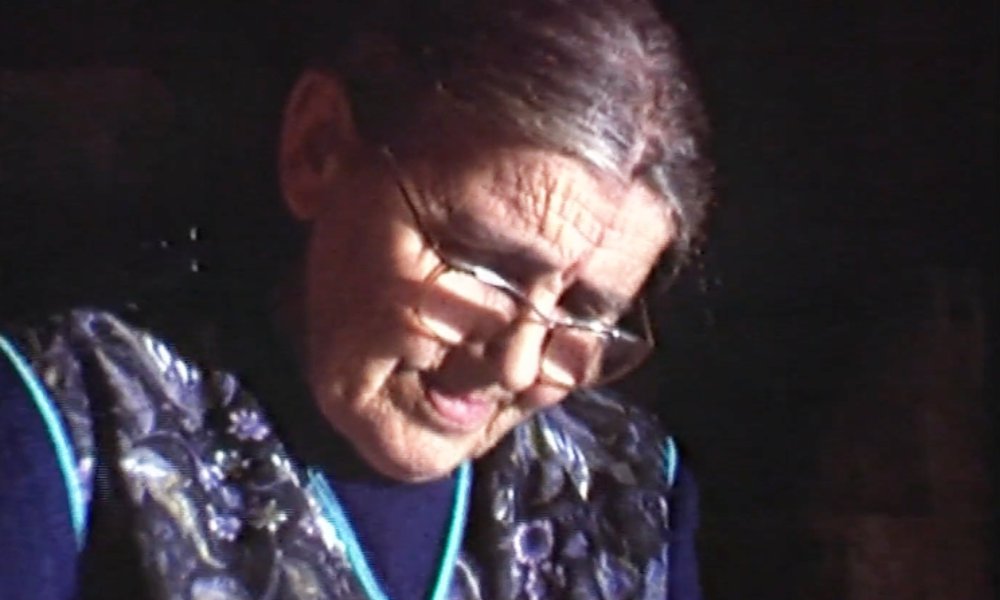 En train de moudre le café Anjela Duva