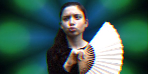 Grimace derriere un eventail Chapi Chapo cover