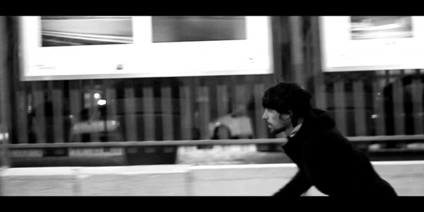 Header TINY FEET Choke My Sorrow clip de la semaine