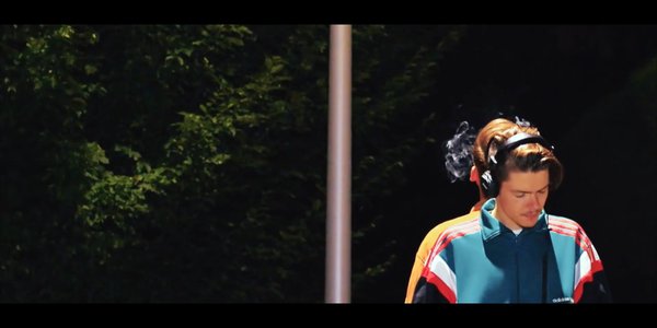 Header Les Gordon Shiho Kyoko KuB