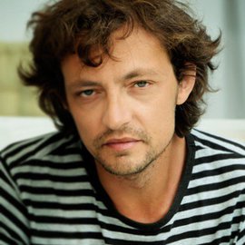 Julien Samani La peau trouée réalisation biographie