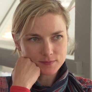 Kourtney - portrait - Gabarit