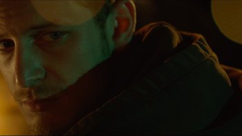 L'aveugle et la cardinale - homme