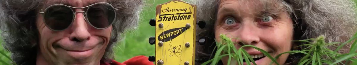 À deux dans un champ de chanvre ne t'inquiète pas