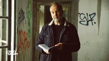 Parmi les graffitis LP LGB #48