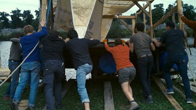 Radeau à l'eau - Ile-errance