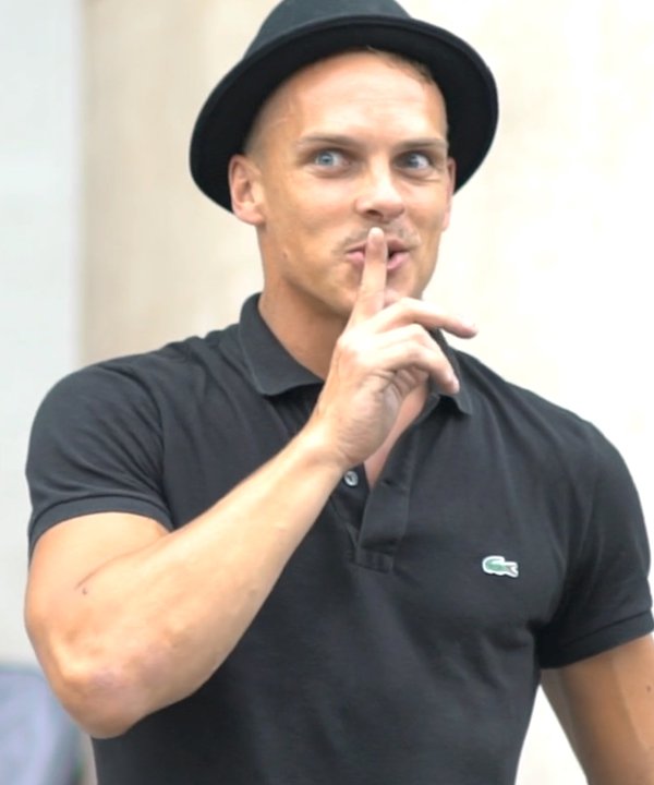 Willstreet - Saltimbanque cover