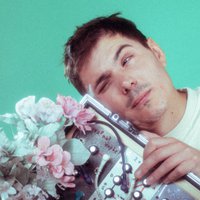 YMNK musicien portrait.png