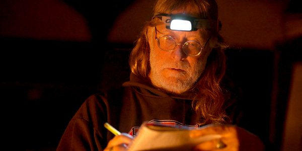 à la frontale chris ecrit sous le pont