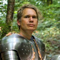 portrait Abraham Poincheval artiste - Dans l'armure d'Abraham