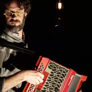 accordéon lumière tamisée  - Pemp ! Christophe Correc