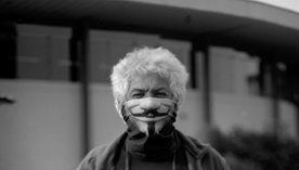 anonymous masque confinement