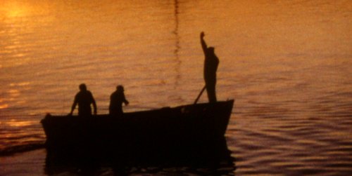 barque coucher de soleil