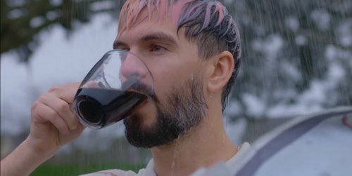 boit un coup sous la pluie - LUNIS - il pleut