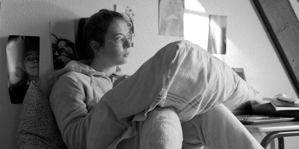 dans une chambre une fille écrit des lettres 3 films épistolaires