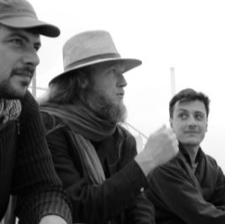 groupe Collectif D barré