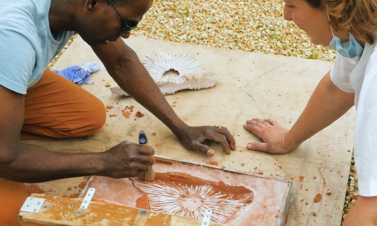 corail moulé dans du bronze