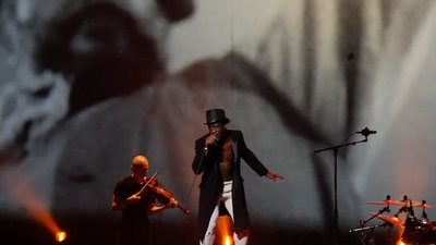 cover Napoleon Maddox