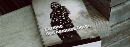 gros plan livre - lecture Franck Darcel