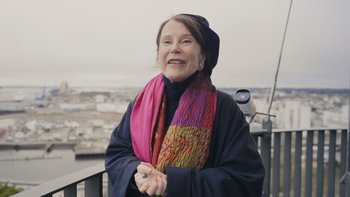 irène frain en haut du phare LGB69 cover