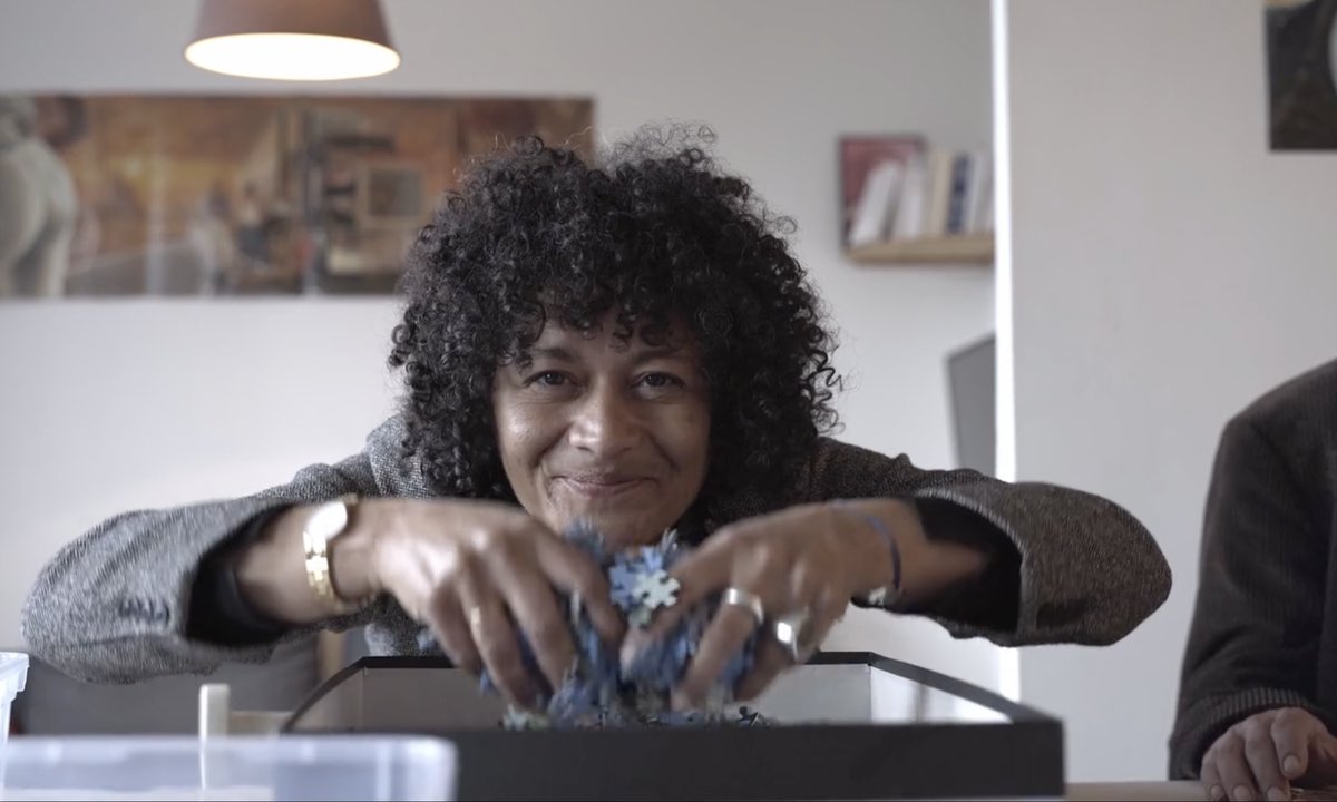 mains pleines de puzzle jerome Bosh 9000