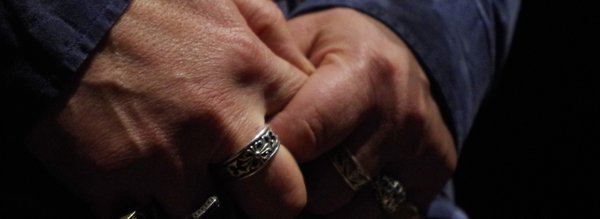 mains serrés je vous raconte ouest sides stoies saison deux