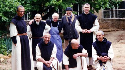 Les moines de Tibhirine photo groupe