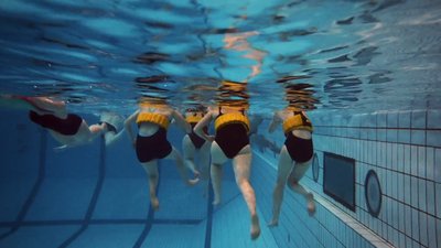 Nage en gilet piscine - Apnées statiques interdites