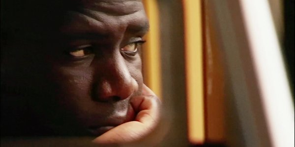 steve perdu dans ses pensées