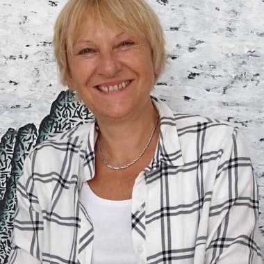 portrait Béatrice BESCOND peintre